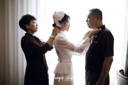 -LaMousse婚纱买手店