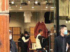 -迪桑特DESCENTE(北京三里屯BLANC店)
