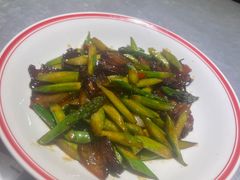 芦笋炒酱肉-老海陵·泰州菜(图书馆店)