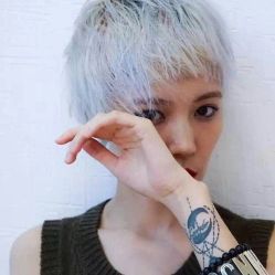 -卡尔诗·科技美肤连锁