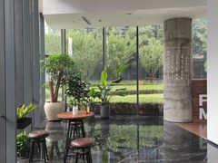 -虹桥绿谷广场-地下停车场