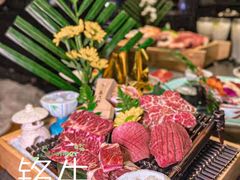 -铭牛烧肉·和牛海鲜自助(高新月牙湖店)