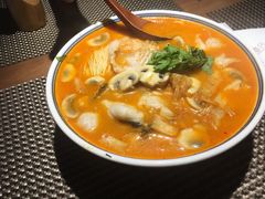 酸汤黑鱼面-十面春风·江南面馆(崇宁路店)