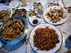 -小鱼儿海鲜港(新村十区店)