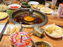-城墙拐拐火锅(三峡广场黑金冠店)