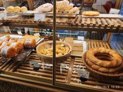 -昆明冠生园·蛋糕·面包(南强街店)