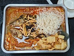 -在巷子里的烤肉店·螺蛳粉烤鱼·牛蛙(和美城店)