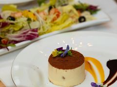 -龙虾酒吧扒房(宁波香格里拉店)