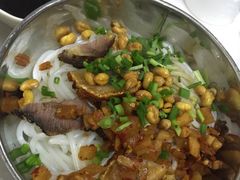 -红鼻子桂林米粉(金唐新光界店)