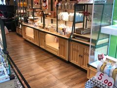 -秋田满满烘焙店