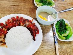 -煲煲香快餐(南京路店)