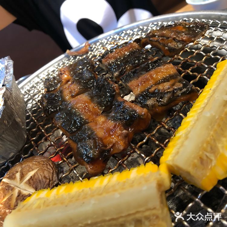 大浪特色炭火烧烤——热浪直卷全城！