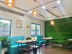 -茅炒屋龙虾·烧烤·湘菜(新河路店)