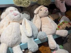 -义乌小商品批发市场(中国小商品城·篁园服装市场店)