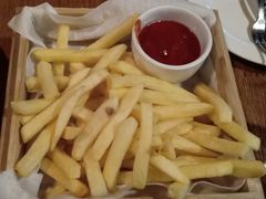 -Geneva日内瓦餐厅(西郊宝成花苑店)