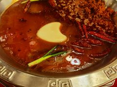 -山城年华老火锅(玉林店)