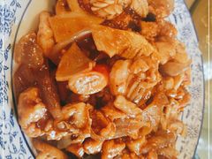 -金牌餐厅·天津菜·八珍豆腐·老爆三(瓷房子店)