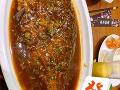 农家烧千岛湖鳊鱼-兴兴·海派本帮菜