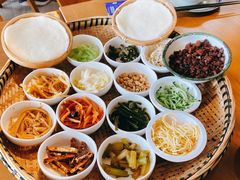 -包整·丝娃娃(一览甲秀楼风景店)