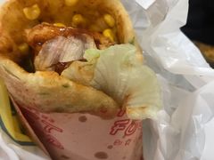 炸蛋葱油饼-小红车炸蛋葱油饼