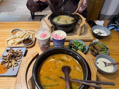 -勺子米线·云南传统小吃市集(四方街店)