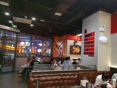 -许哥东北烧烤·铁丳烤串·宫后夹肉(繁花中心店)