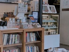 -慢象咖啡(台江店)