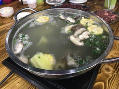 -牛一煲美食(江高店)