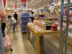 -名创优品(广西南宁江南区万达店)