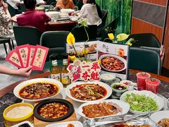 -国人川菜(李家村建东街店)