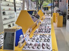 -诺柯视眼镜-蔡司依视路官方工厂店(淞南一店)