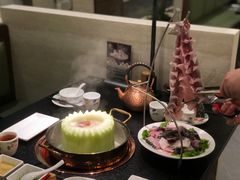 -得意咚瓜·顺德鱼生·冬瓜火锅(深圳首店)