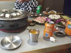 -围炉肉舍•炭烤活鳗•丹东海鲜烤肉(步行街店)