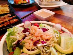 牛油果大虾沙拉-JUKEBOX玖部音乐餐厅(华侨城店)