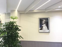 -PE SALON