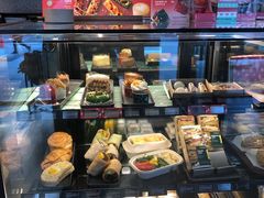 面包甜点陈列柜-星巴克(漕河泾2店)