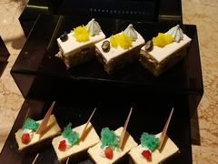 -大中华希尔顿酒店-念自助餐·嗨啤·小龙虾