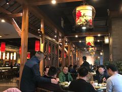 大堂-张大胡子鱼头火锅酒楼(长益路店)