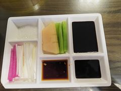 -鸿运楼烤鸭店(天桥店)