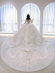 -Lady  Jane高端婚纱礼服馆