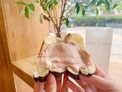 巧克力冰淇淋爆浆面包-那家面包房(珠江路店)