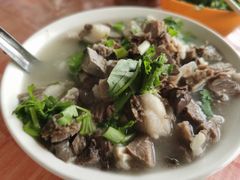 -何记羊汤馆(丽水佳源店)