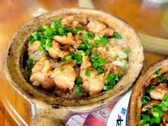 排骨煲仔饭-关氏饮食店
