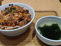 -熊吞·大碗丼烧肉饭(西市场嘉华店)