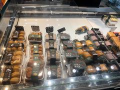 零售区-红跑车蛋糕世界(清江路店)