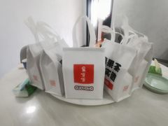 -果呀呀(凯德广场店)