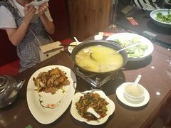 -刘胖子家常菜·蹄花焖藕(兴业店)