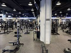 -TMG潮流健身(奥体莲荷里店)