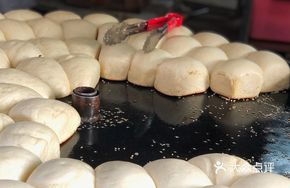 Sesame Cake