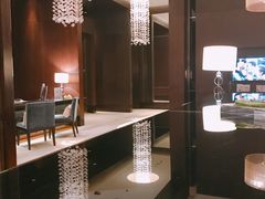 -上海龙之梦万丽酒店